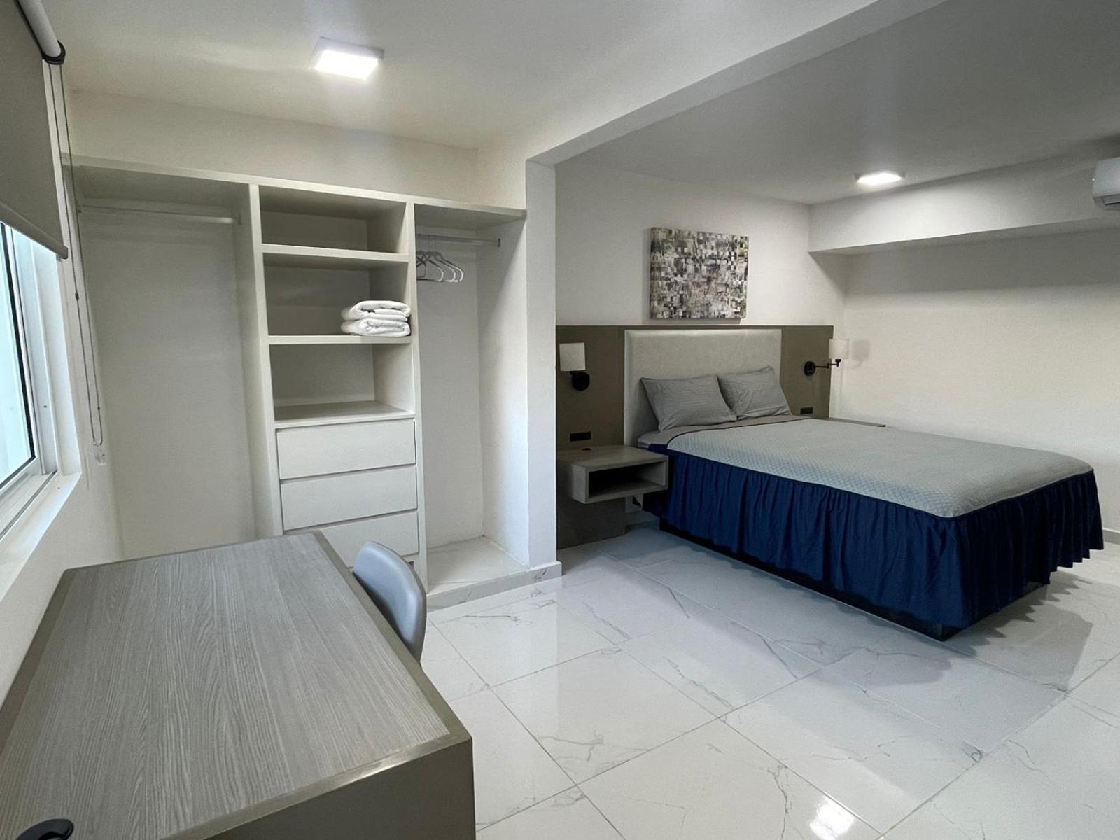 Guest House Stone Wall Residences 칸쿤 외부 사진