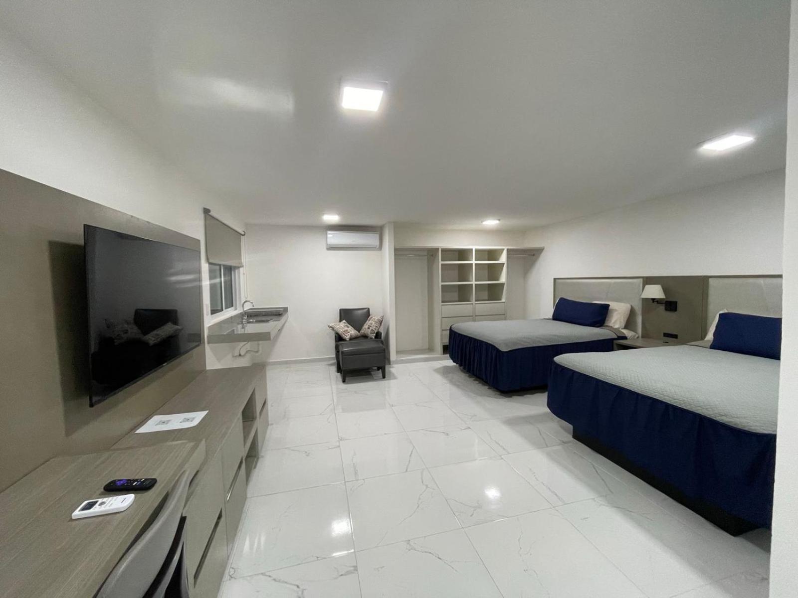 Guest House Stone Wall Residences 칸쿤 외부 사진