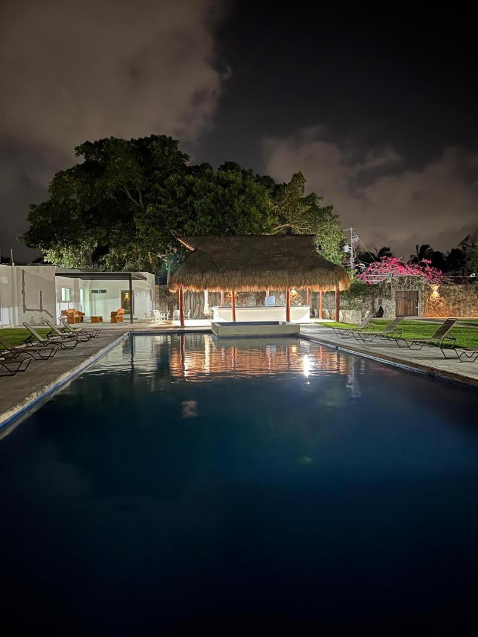 Guest House Stone Wall Residences 칸쿤 외부 사진