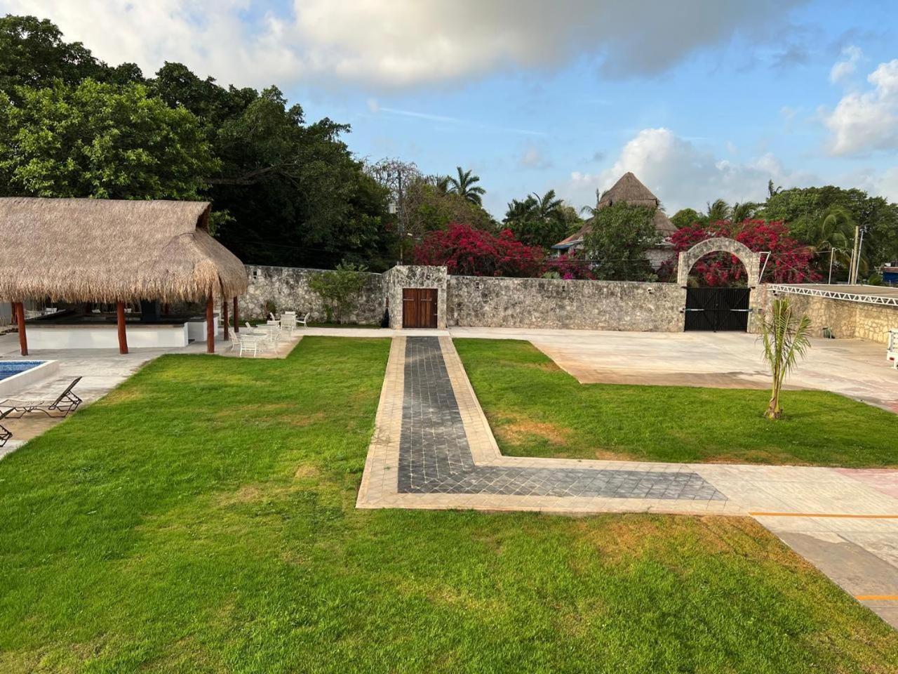 Guest House Stone Wall Residences 칸쿤 외부 사진